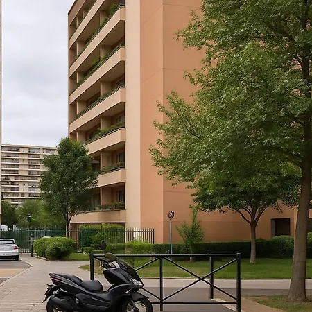 Urban Serenity - Spacieux F4 Proche Paris Клиши